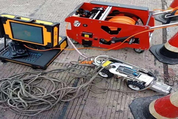 望花CCTV管道检测机器人